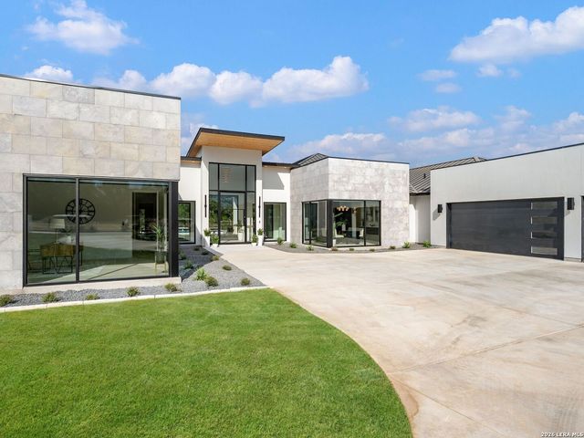 59 RANCH HEIGHTS, Fair Oaks Ranch, TX 78015