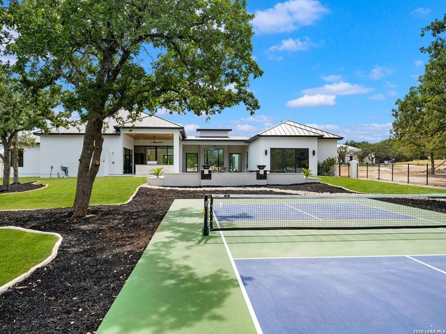 59 RANCH HEIGHTS, Fair Oaks Ranch, TX 78015