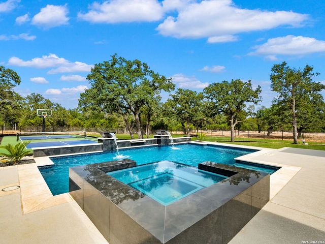 59 RANCH HEIGHTS, Fair Oaks Ranch, TX 78015