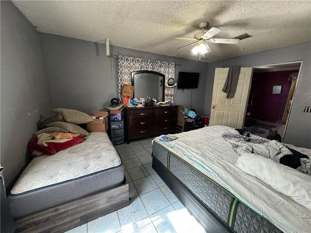 122 5th St W, Alice, TX 78332