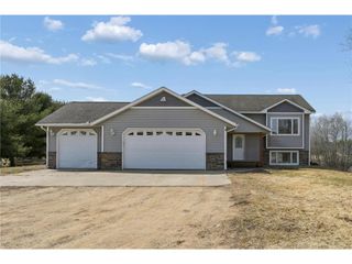 891 170th Avenue, New Richmond, WI 54017