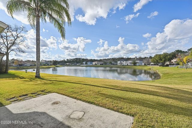 1684 HOLLOW GLEN Drive, Middleburg, FL 32068