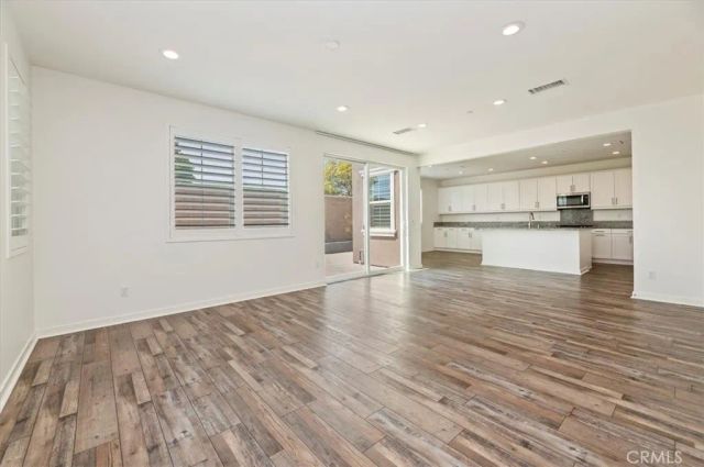 13893 La Pradera Way, Eastvale, CA 92880