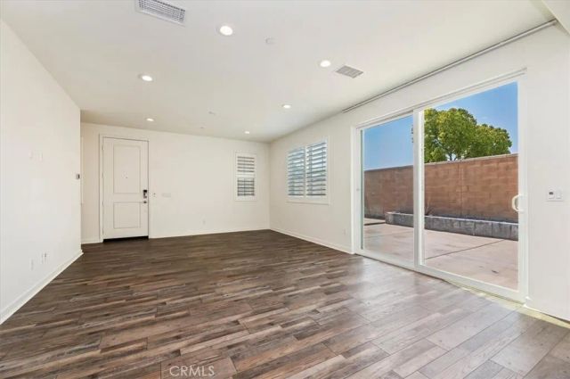 13893 La Pradera Way, Eastvale, CA 92880