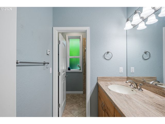 9404 Ne 180TH Way, Battle Ground, WA 98604