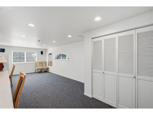 9404 Ne 180TH Way, Battle Ground, WA 98604