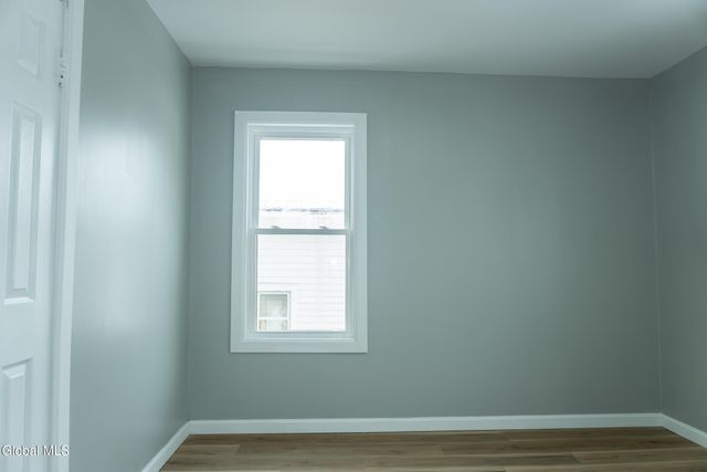 126 Manchester Road, Schenectady, NY 12304