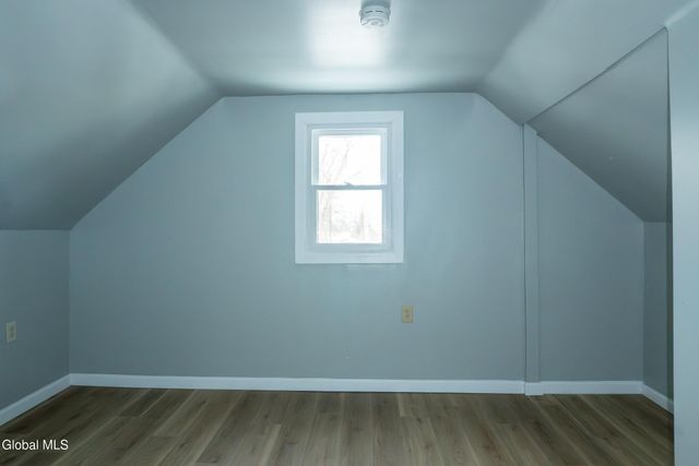 126 Manchester Road, Schenectady, NY 12304