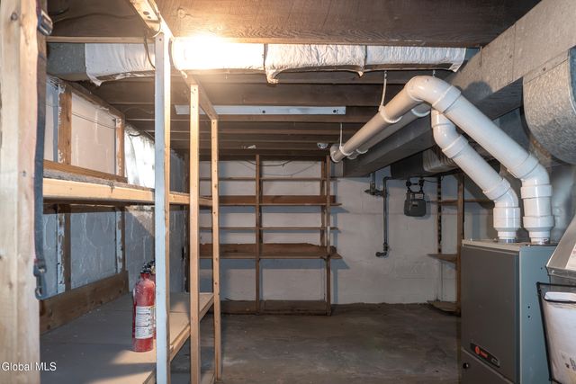 126 Manchester Road, Schenectady, NY 12304