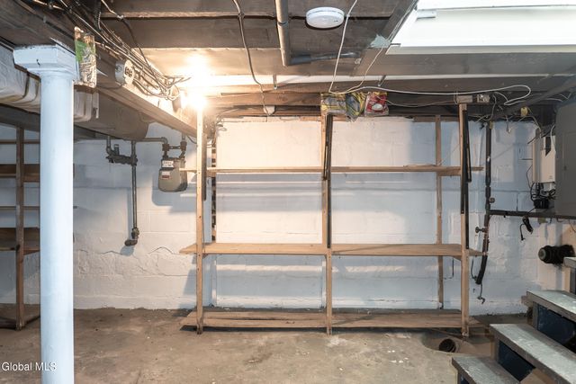 126 Manchester Road, Schenectady, NY 12304