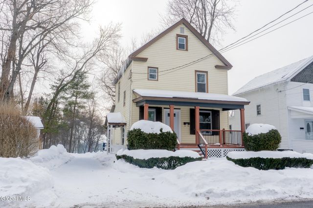 126 Manchester Road, Schenectady, NY 12304