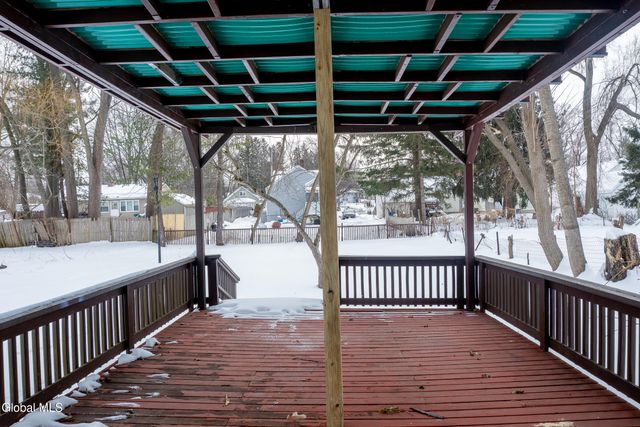 126 Manchester Road, Schenectady, NY 12304