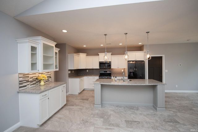 2058 Fieldstone Drive, Lafayette, IN 47909