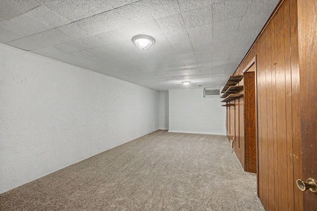 4749 Spring Circle, Minnetonka, MN 55345