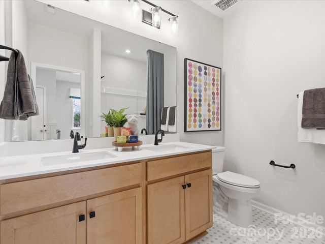 7223 Archimedes Lane, Charlotte, NC 28216