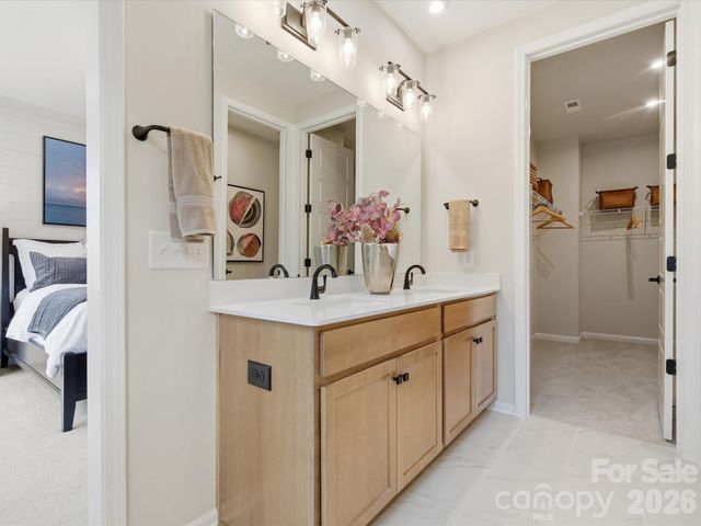 7223 Archimedes Lane, Charlotte, NC 28216