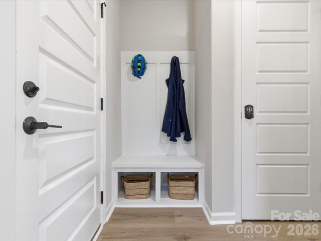 7223 Archimedes Lane, Charlotte, NC 28216