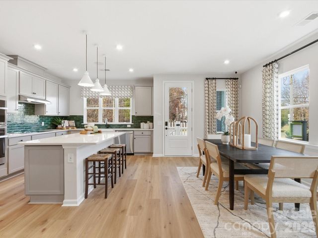 7223 Archimedes Lane, Charlotte, NC 28216