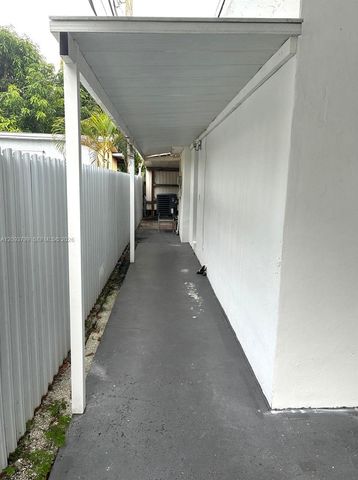 7191 SW 16th Street, Miami, FL 33155