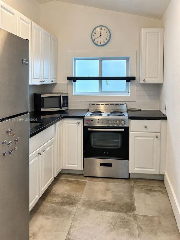 7191 SW 16th Street, Miami, FL 33155