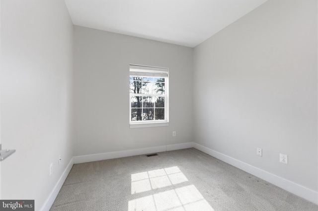 7735 LEXINGTON CT, Glen Burnie, MD 21061