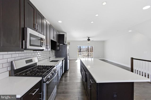 7735 LEXINGTON CT, Glen Burnie, MD 21061