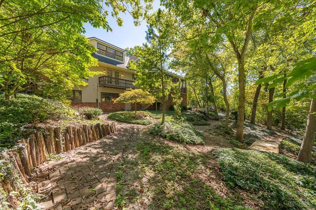 11119 Embassy Drive, Forest Park, OH 45240