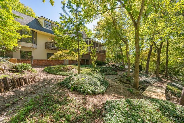 11119 Embassy Drive, Forest Park, OH 45240