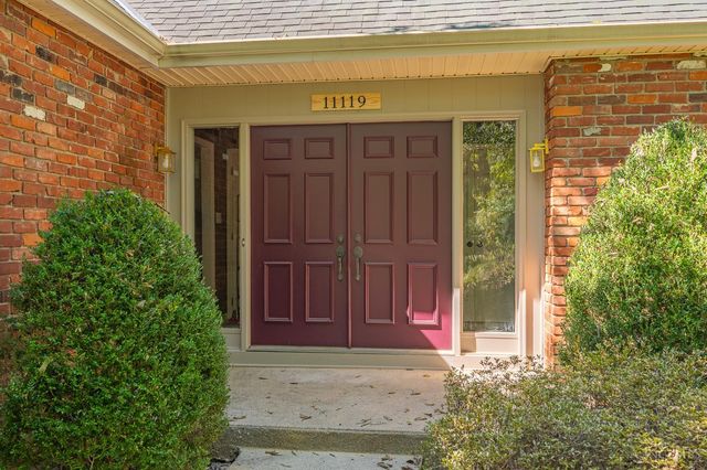 11119 Embassy Drive, Forest Park, OH 45240