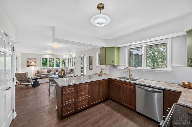 11119 Embassy Drive, Forest Park, OH 45240