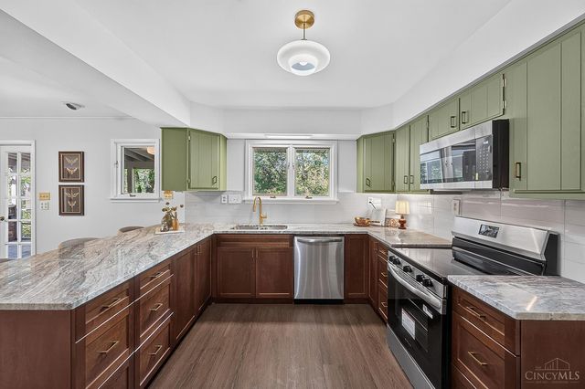 11119 Embassy Drive, Forest Park, OH 45240