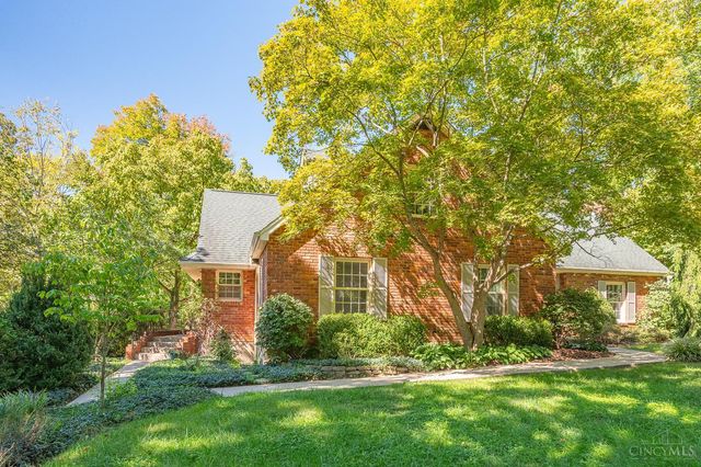 11119 Embassy Drive, Forest Park, OH 45240