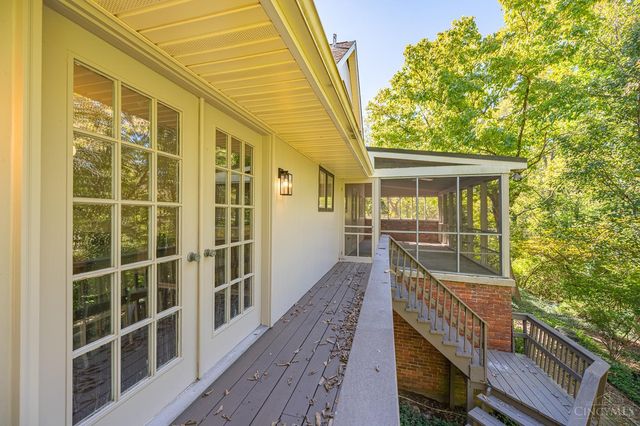11119 Embassy Drive, Forest Park, OH 45240