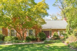 11119 Embassy Drive, Forest Park, OH 45240