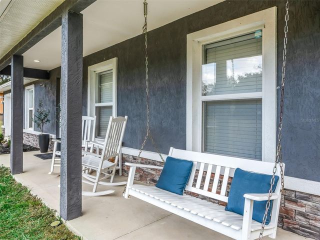 17 MAGNOLIA DRIVE, Ocklawaha, FL 32179