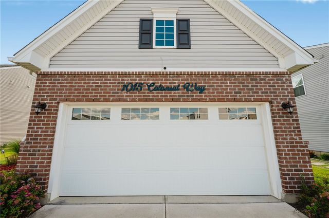 1015 Colonial Way, Dayton, OH 45424