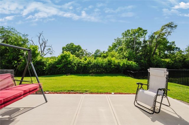 1015 Colonial Way, Dayton, OH 45424