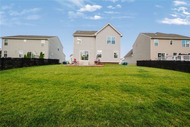 1015 Colonial Way, Dayton, OH 45424
