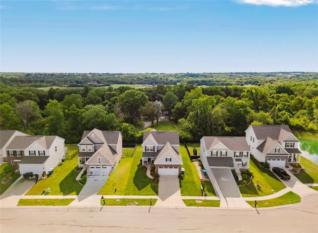 1015 Colonial Way, Dayton, OH 45424