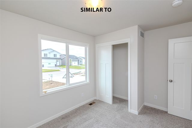 400 NE Chalet Street, Elkhart, IA 50073