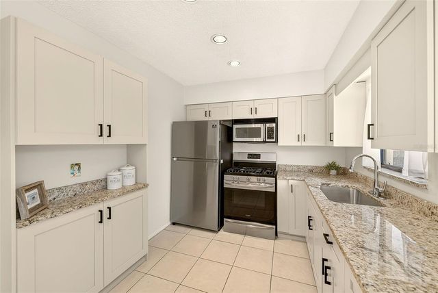 929 BRITTON STREET, Largo, FL 33770