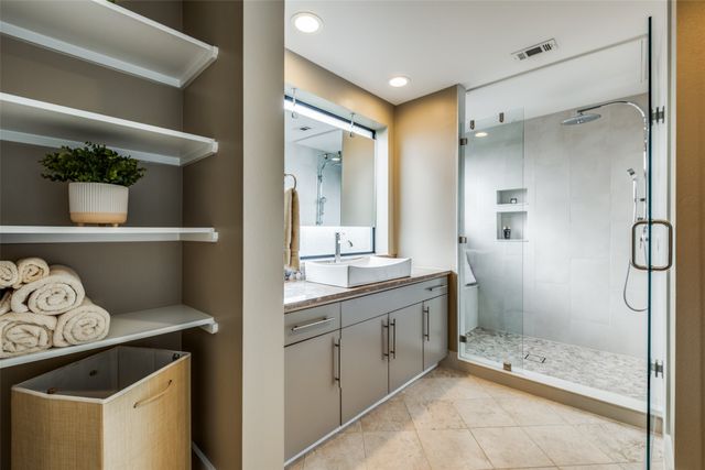 4333 Gilbert Avenue 321, Dallas, TX 75219