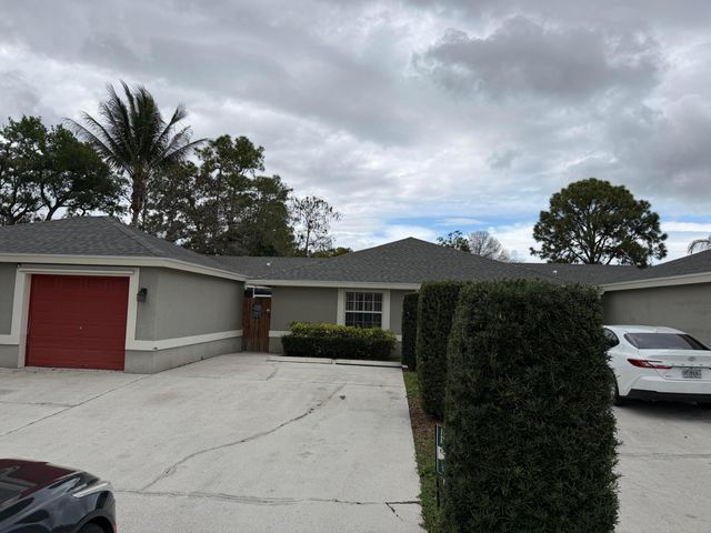 14007 Veronica Court, Wellington, FL 33414
