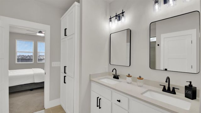 964 Pepperbark LOOP, Buda, TX 78610