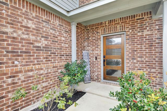 964 Pepperbark LOOP, Buda, TX 78610