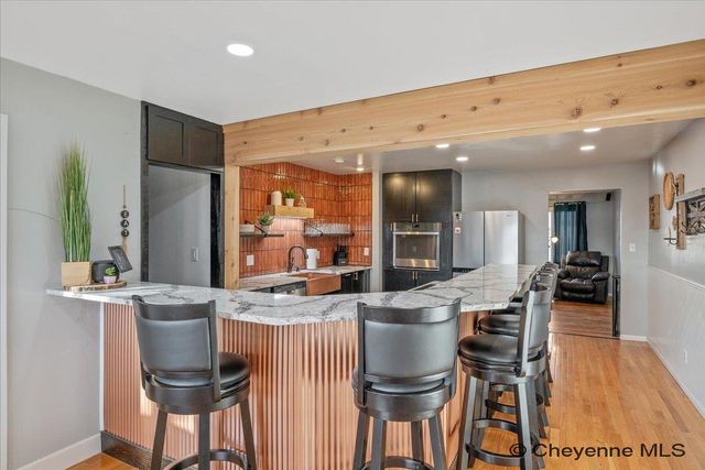 7413 WILLSHIRE BLVD, Cheyenne, WY 82009