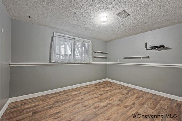 7413 WILLSHIRE BLVD, Cheyenne, WY 82009