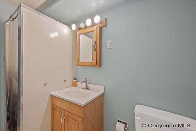 7413 WILLSHIRE BLVD, Cheyenne, WY 82009