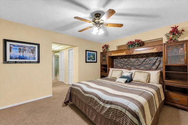 9261 SW 55th St, Cooper City, FL 33328