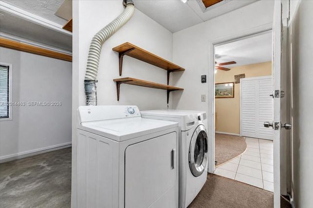 9261 SW 55th St, Cooper City, FL 33328